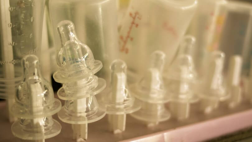 comment nettoyer un biberon Faut-il stériliser les biberons ?