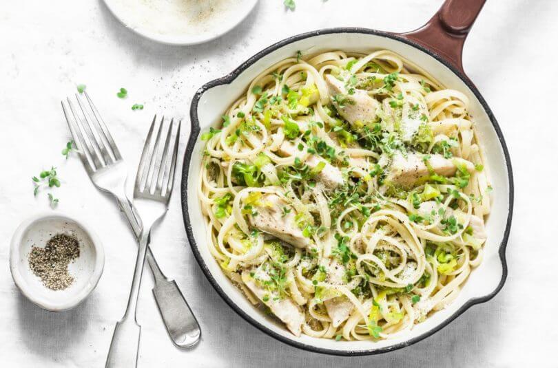 Bœuf et pâtes au poireau