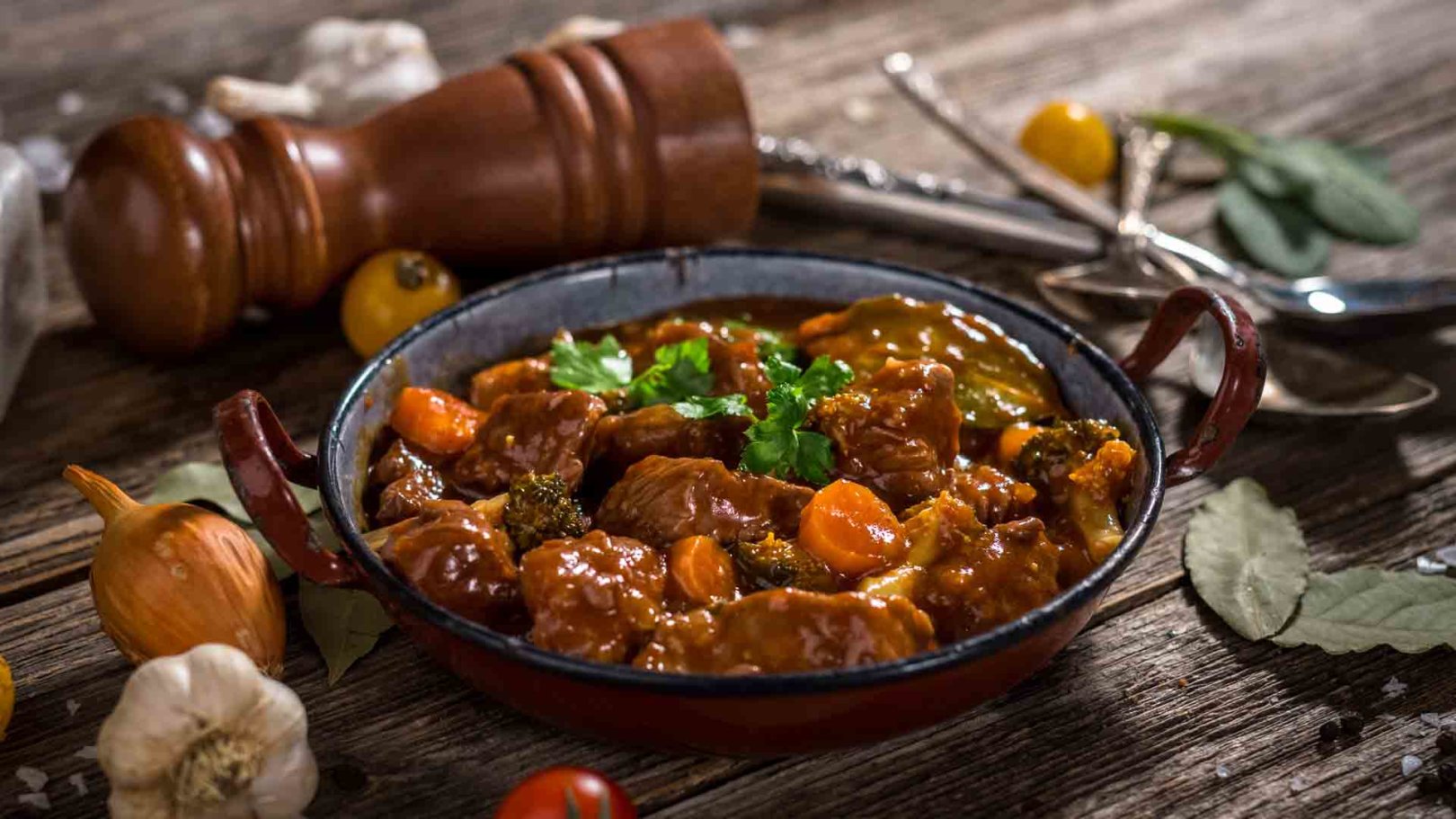 Domoda ou viande en sauce