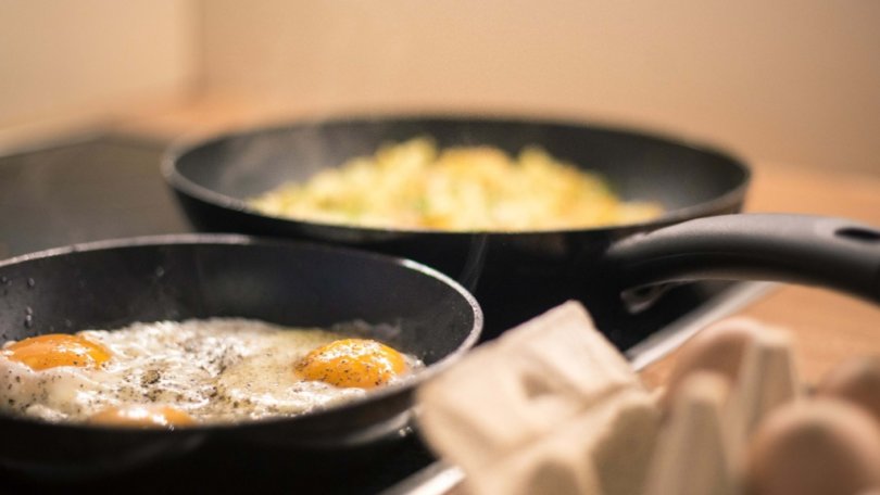Comment bien cuire la viande, le poisson ou les œufs pour bébé ?