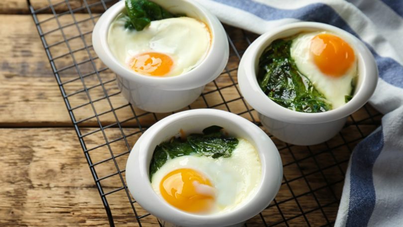 Œufs épinards et béchamel Œufs épinards et béchamel