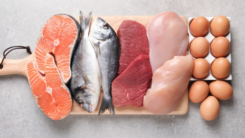 Quelles viandes proposer à bébé ? Et lesquelles éviter ?