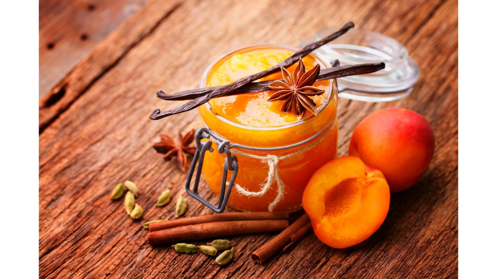 Compote de pêche abricot vanille pour bébé