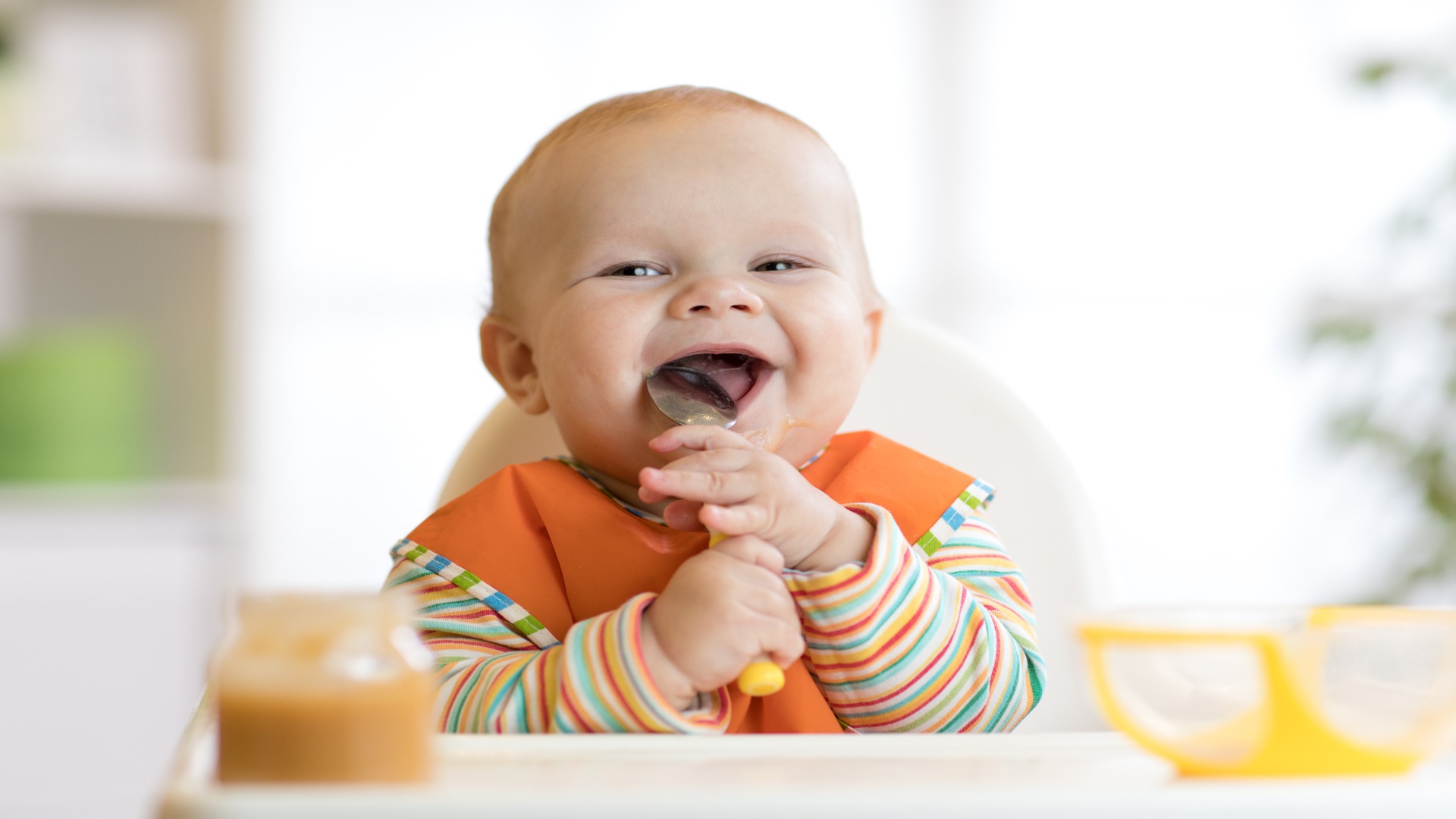 Comment installer bébé au moment du repas ? Programme Malin
