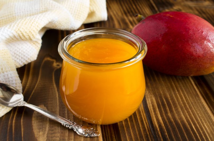 compote de mangue Compote de mangue pour bébé