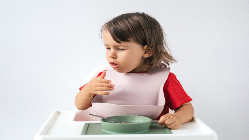 reflexe nauséeux photo Réflexes nauséeux ou étouffement : comment faire la différence ?