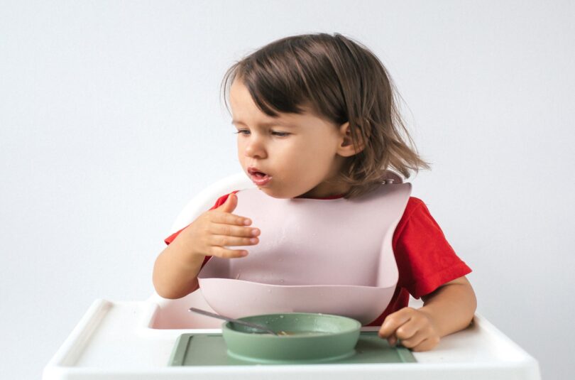 Réflexes nauséeux ou étouffement : comment faire la différence ?